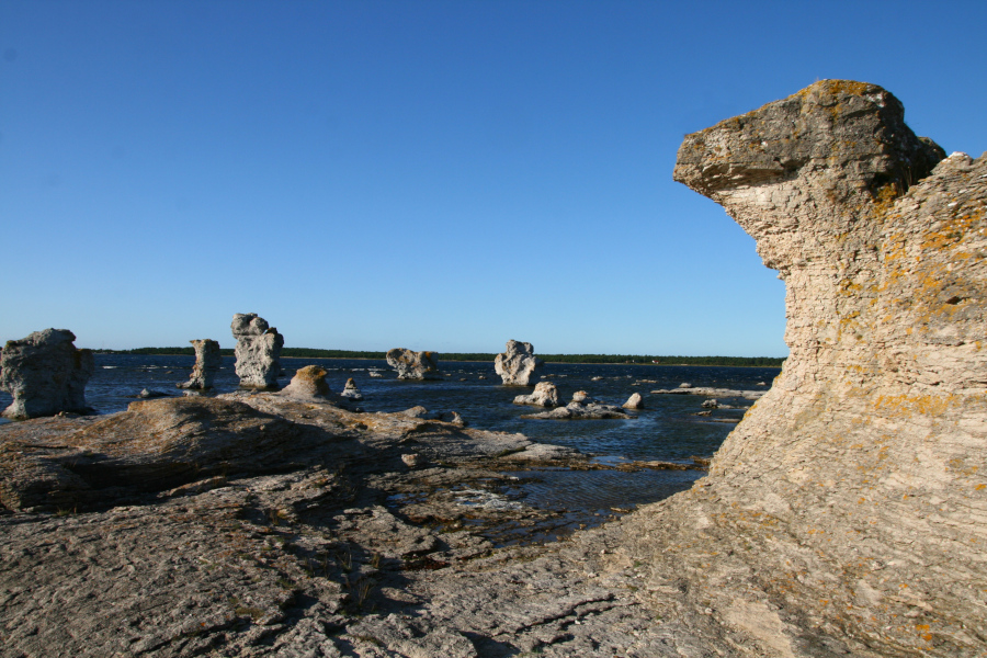 Fårö - skalné útvary Gamla hamn