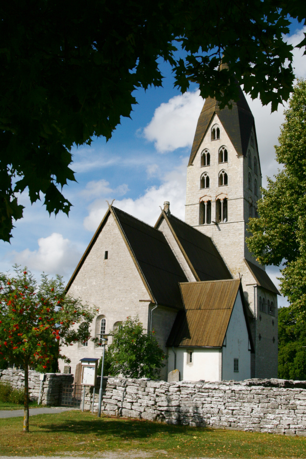 Tingstäde kyrka, Gotland - church